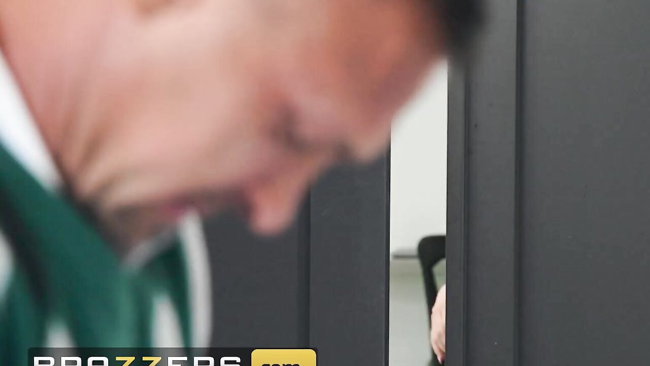 BRAZZERS - Naughty Lily Lou Has The Perfect Plan To Get Herself Dicked By Her Bf's Horny Dad