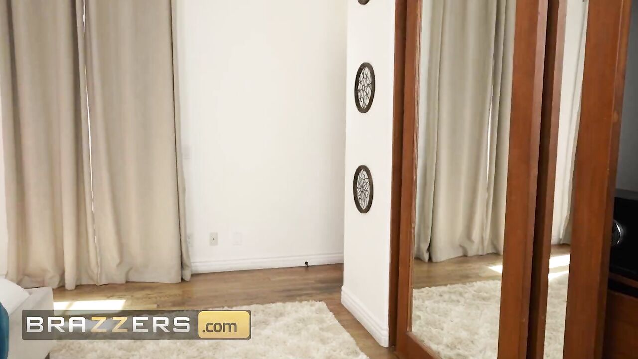 BRAZZERS - Roomies Alyx Star & Brandy Renee Need Some Discipline Before Taking The Trainer's Dick