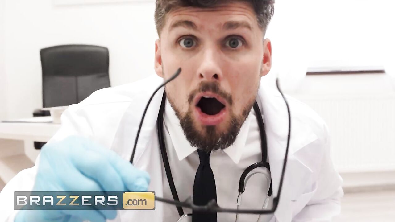 Brazzers - Sofia Lee Gives The Best Bday Present To Her Gf Zlata Shine, A Vibrator & A Wild 3some