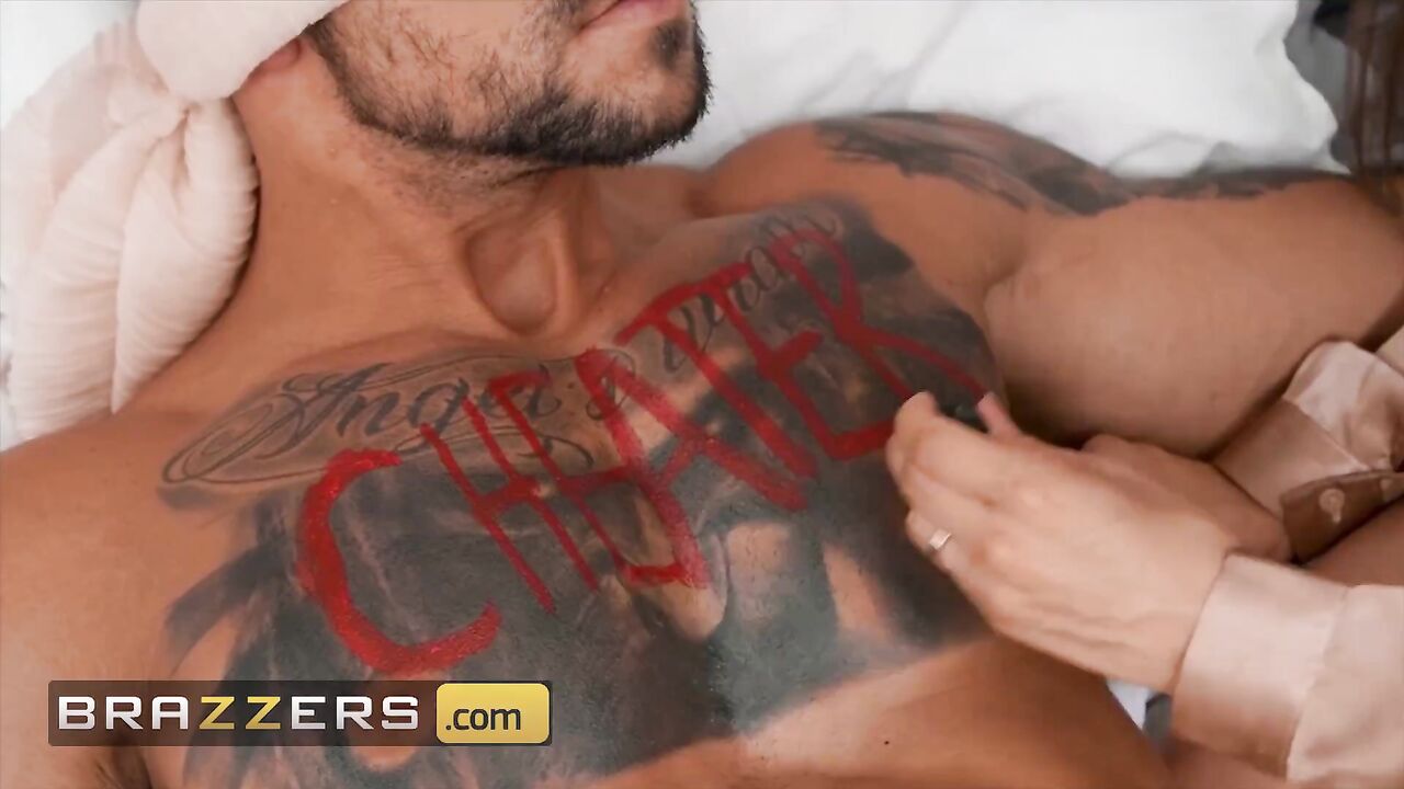 Brazzers - Tru Kait Plots A Scheme To Give To Her Cheating Husband A Taste Of His Own Medicine