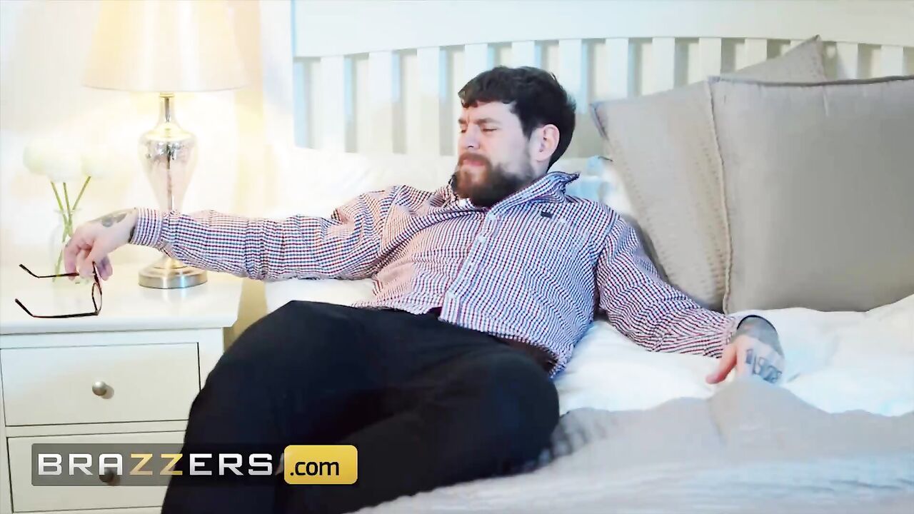 Brazzers - Blonde Bombshell Emily Blake Cheats On Her Husband With A Massive Dick