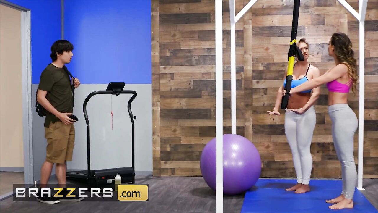 Brazzers - Personal Trainer Cherie Deville Pervs Cock