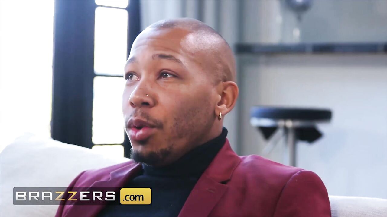Brazzers - Hot Chick Janice Griffith Gets Herself A BBC