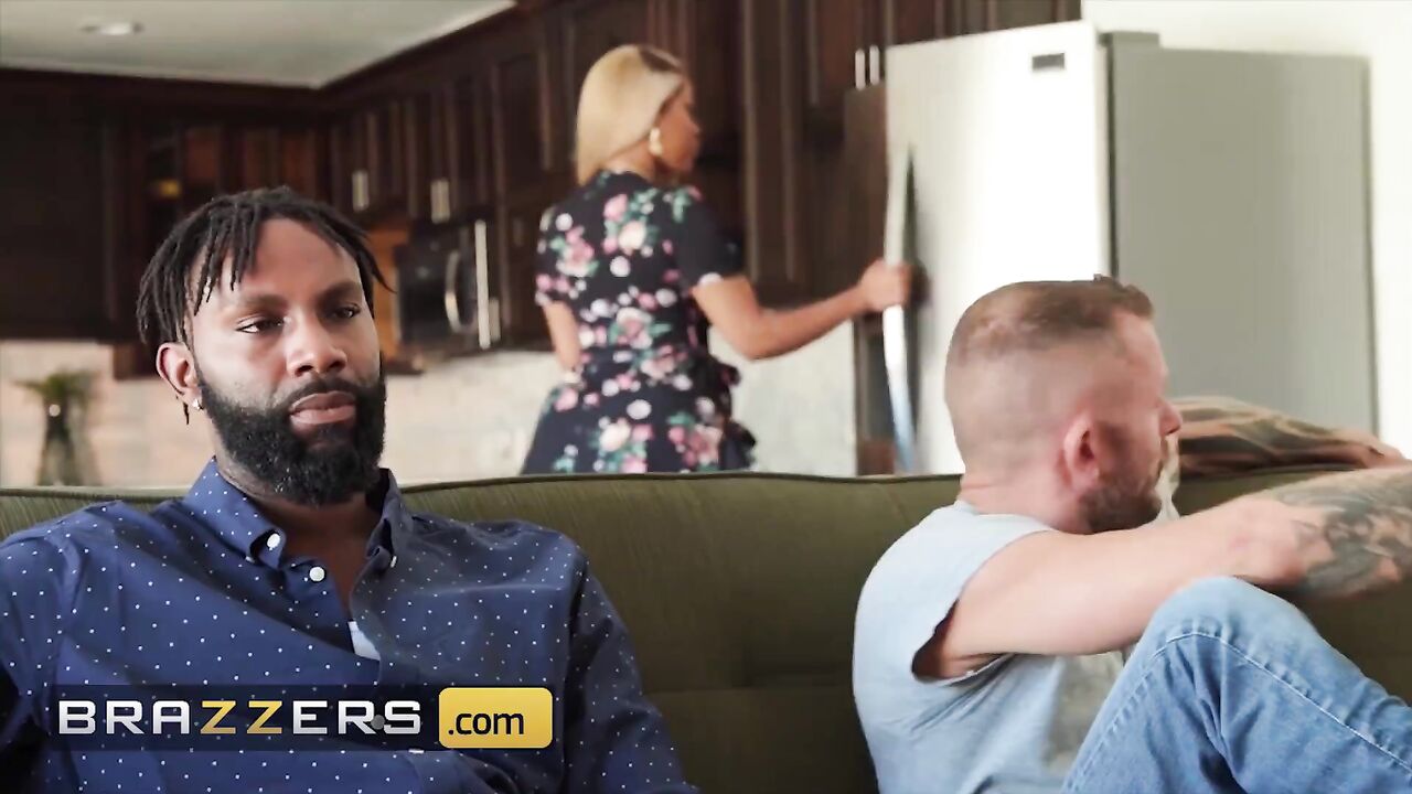Brazzers - Big Booty Wife Moriah Mills Fucks Her Husbands Friend