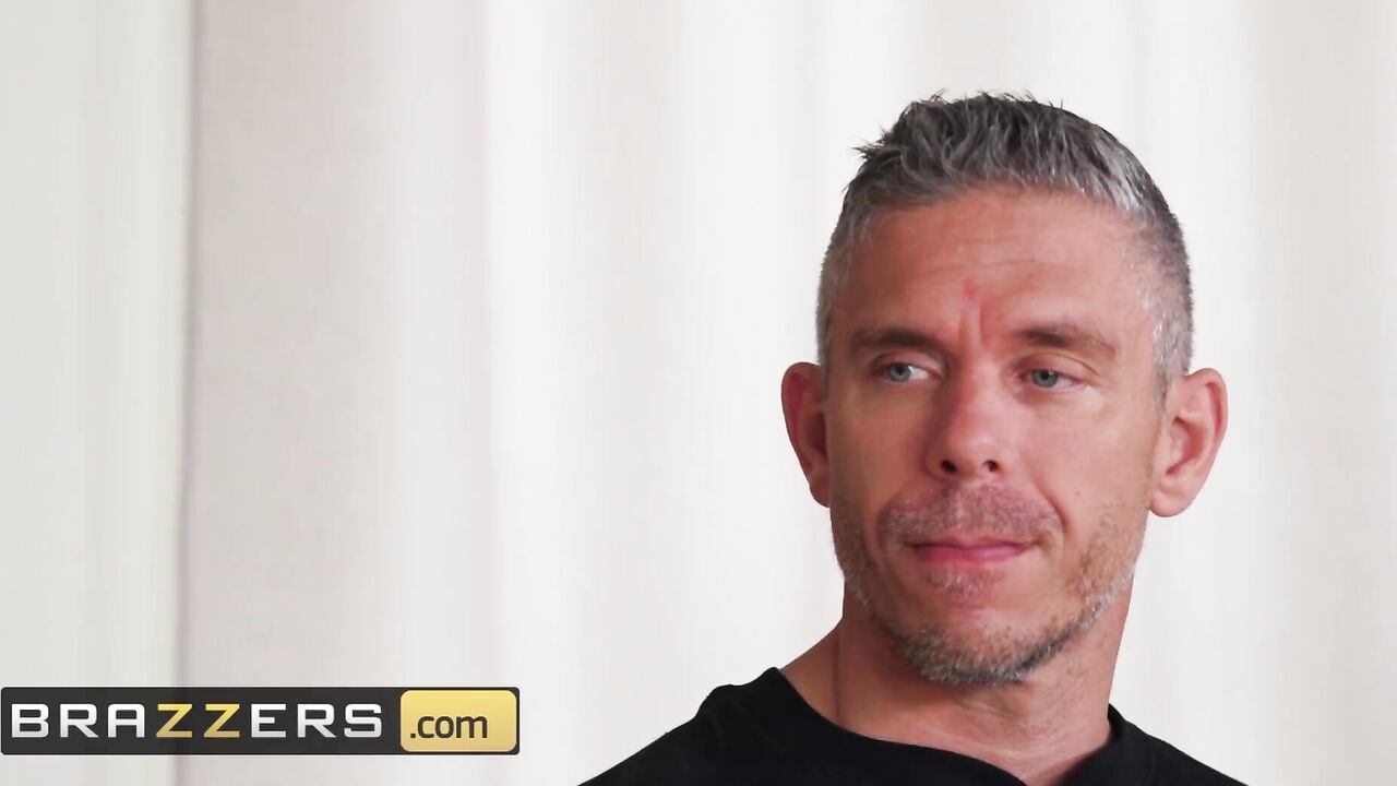 Brazzers - Horny babe Paige Owens pounded hard in DP by two mature cocks