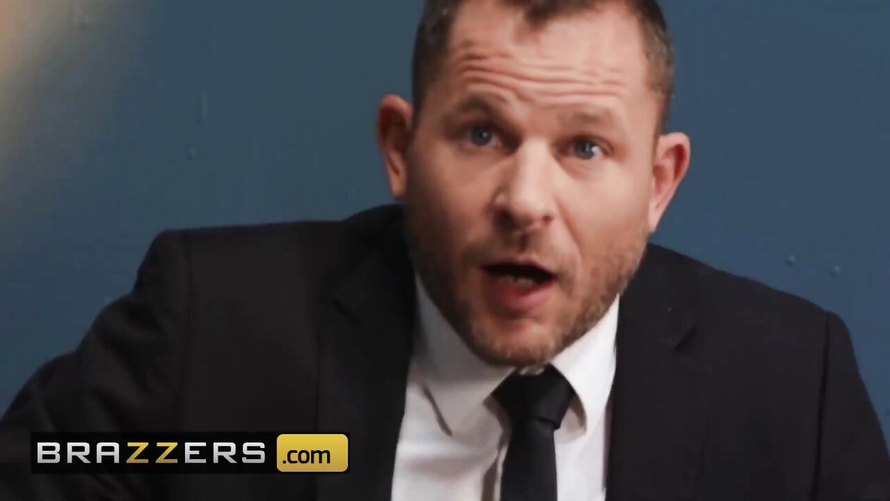 Brazzers - Tattoed Alison Avery gets kinky with boss