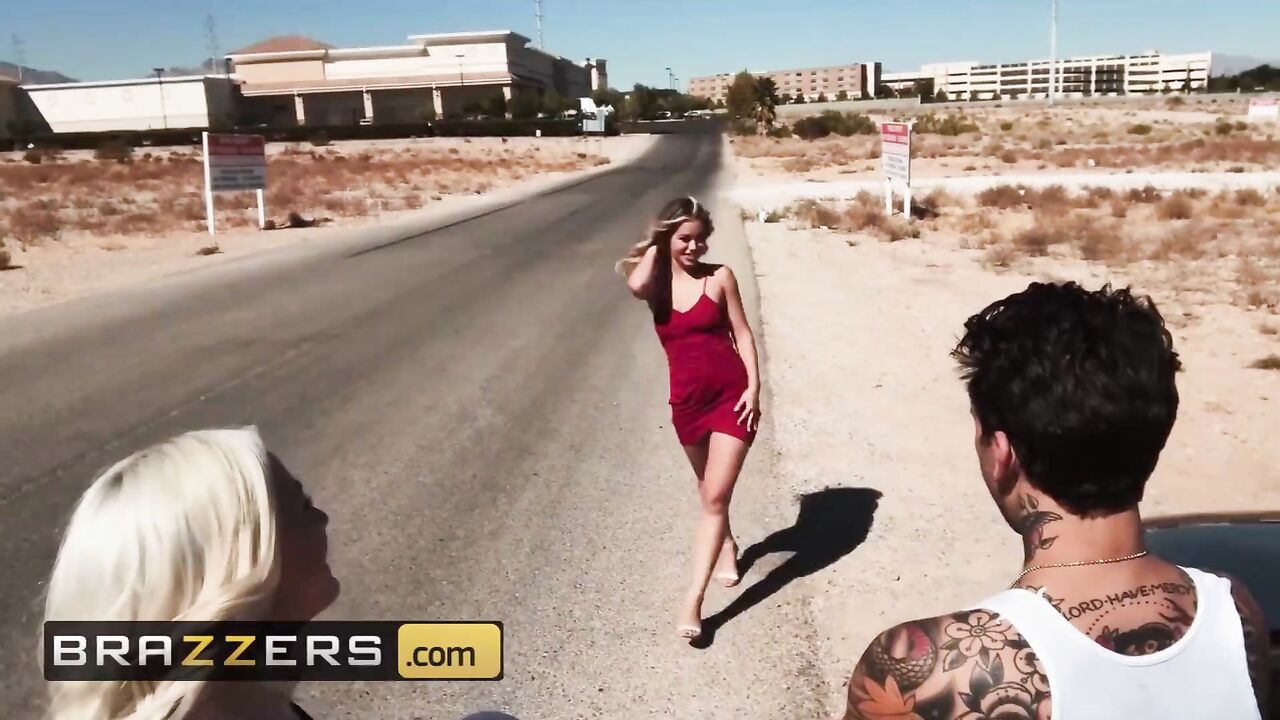 Brazzers - Blonde slut Alina Lopez fucks inked cop to get off
