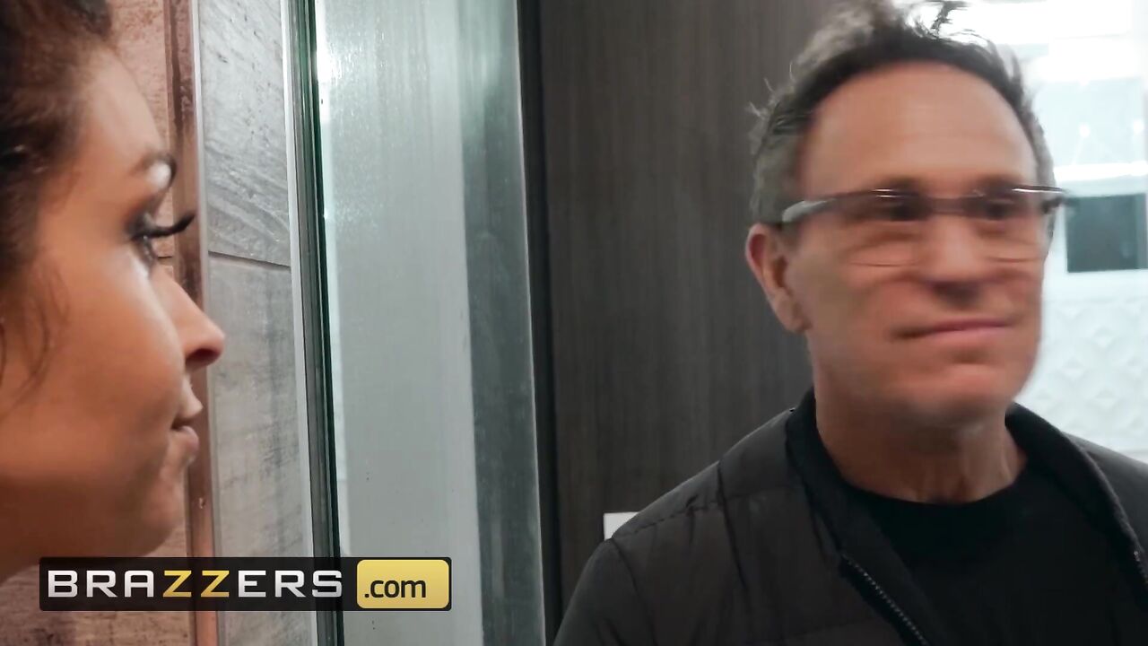 Brazzers - Bubble butt latina Katana Kombat cucks husband