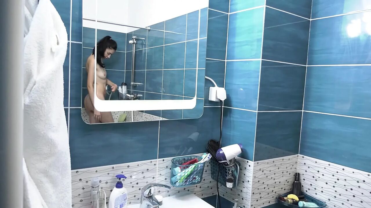 Threesome Deepthroating, Hot Babes Sharing Huge Dicks Fuck Cumshot Compilation
