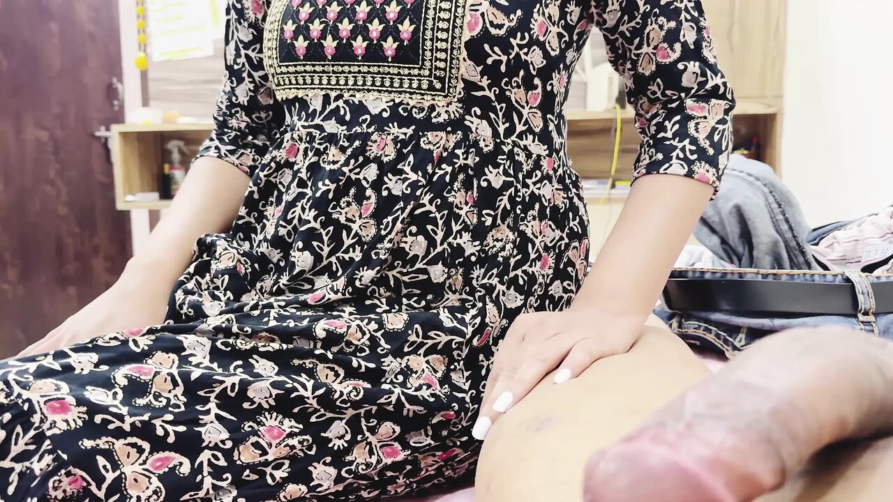 Lady doctor blow job with sex, Doctor sex with patient, Lady doctor hot fuck with men, Indian lady doctor secret hot sex in room