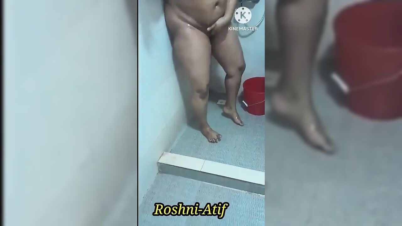 Video of Bhabhi Taking Shower Goes Viral
