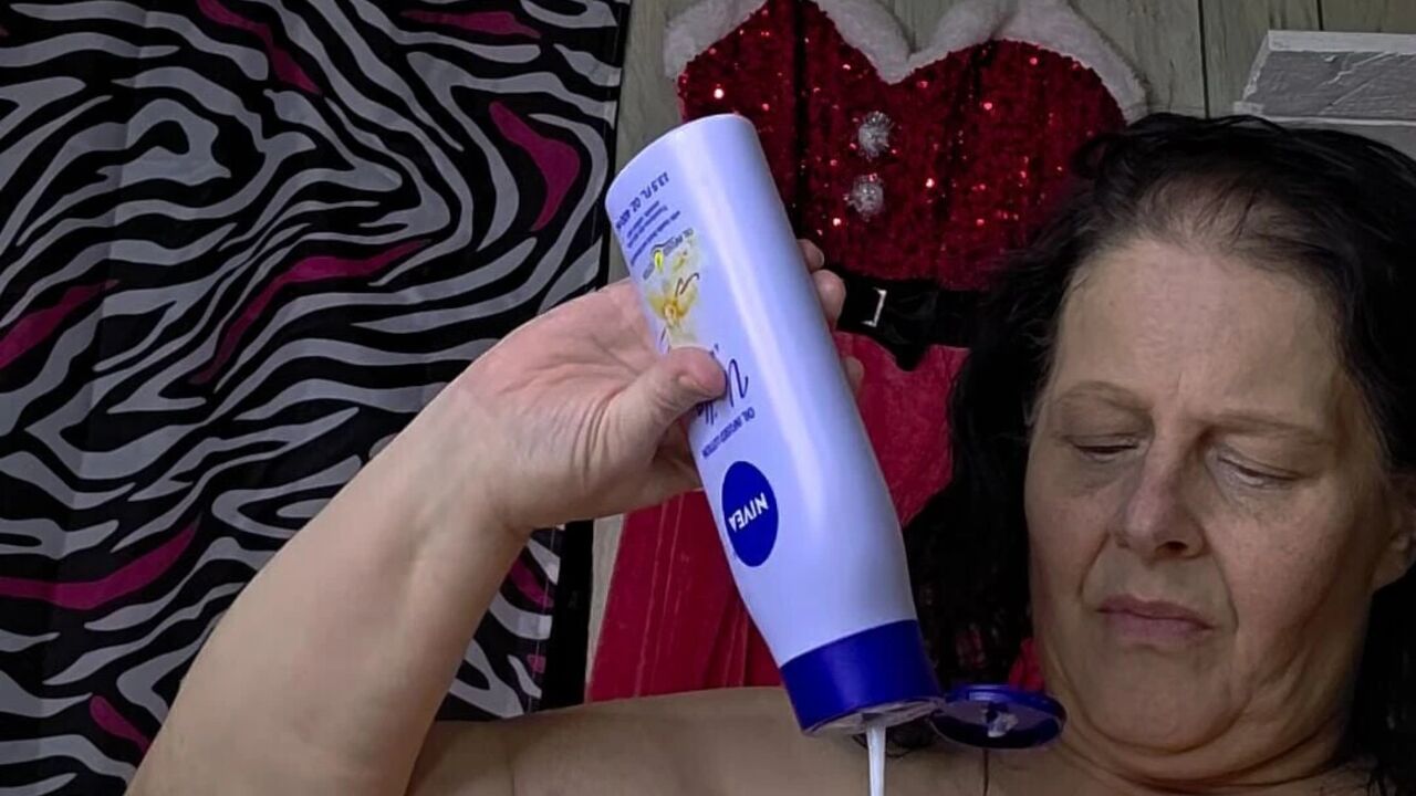 Knock Knock Princess Here Cums Stepdaddy Hard Cock