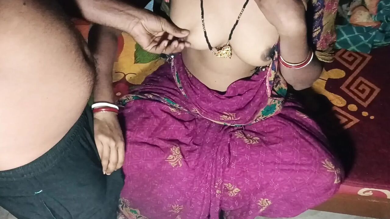 Indian hot rosy bhabhi ka sexy video xxxx .com