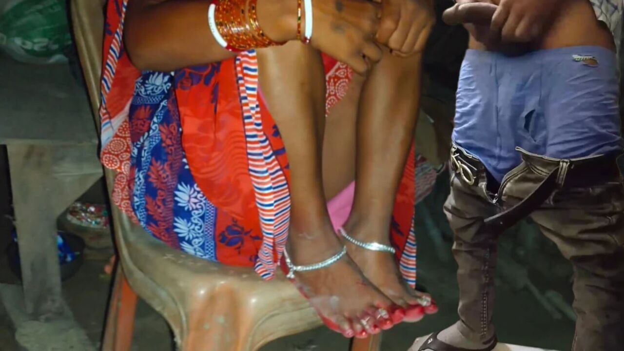 Aaj raat peheli bar Suman apne pati ke sath gand chudai kiya.indian desi village ki sexy xxx sex viral hindi video