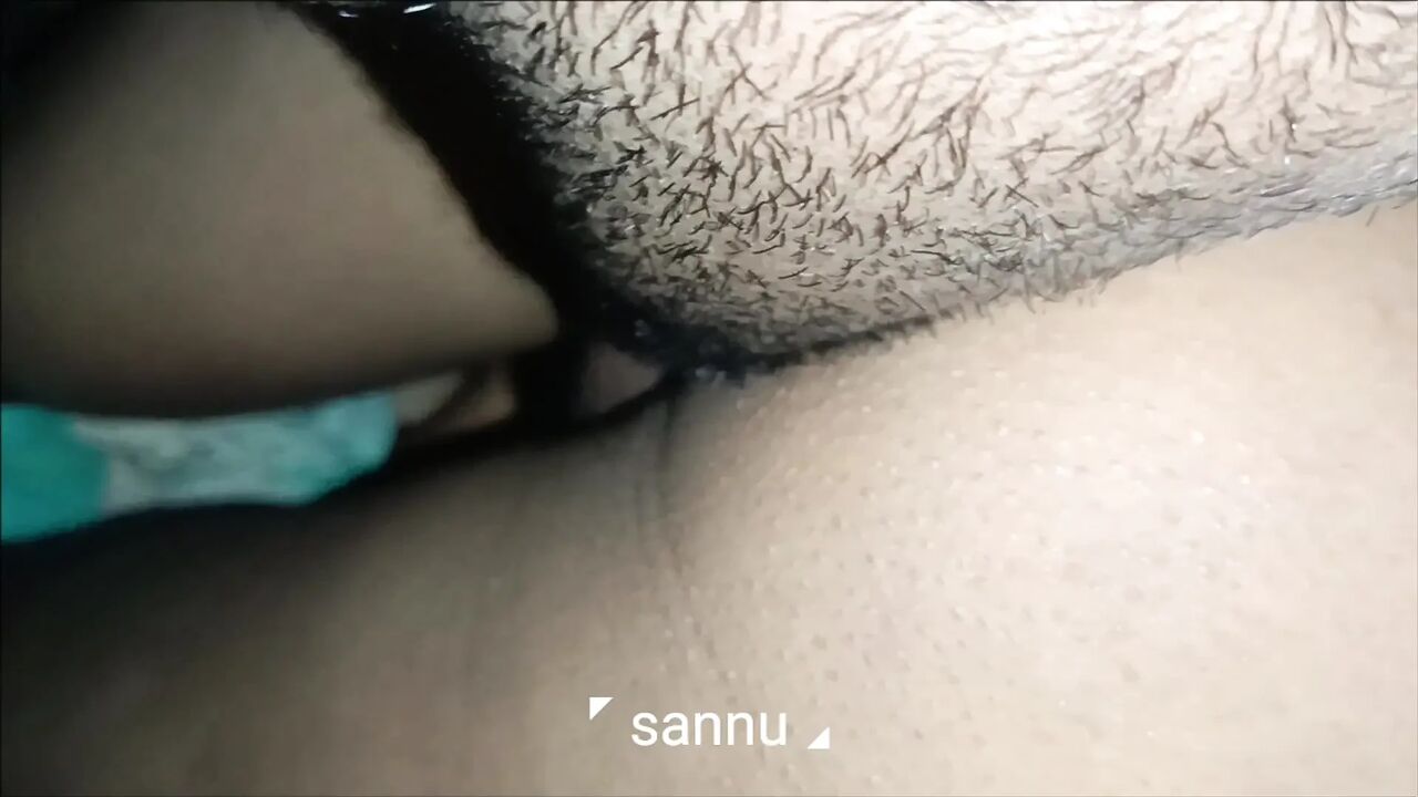 Apne padosi ki bhabhi ko pata kar choda