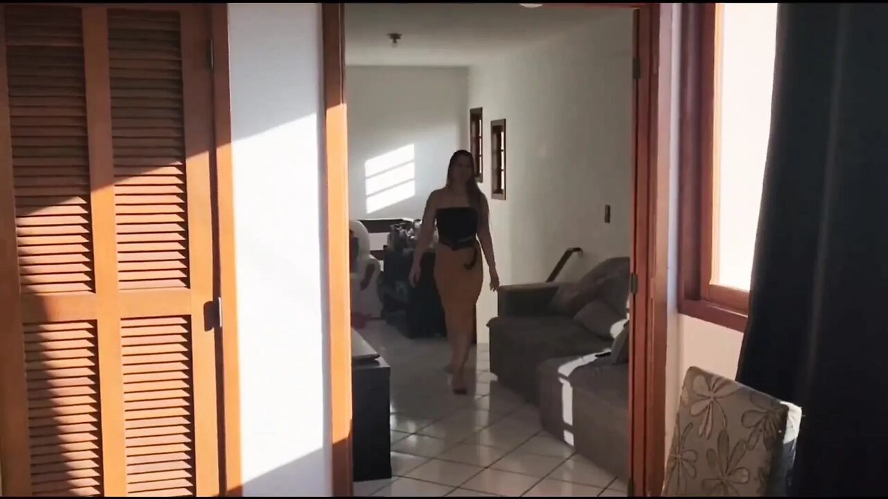 The Slut Elo Cardone Gave It to My Husband While I Was at the Gym