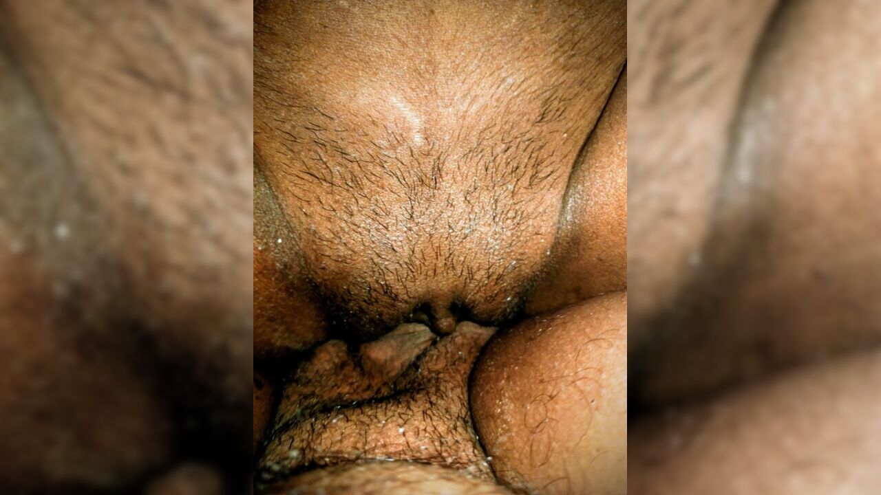 Pados wali bhabhi ko raat mein bulakar kiya