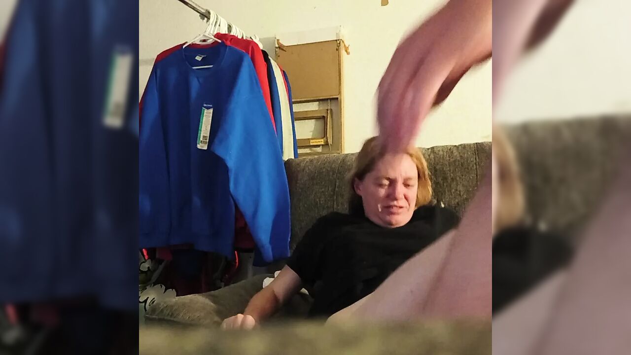 Missionary fuck with peaches