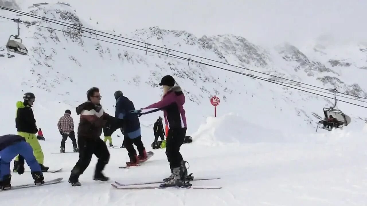 Julia's Hot Snow Drifts - German Full Porn Movie (long Lenght Movie)
