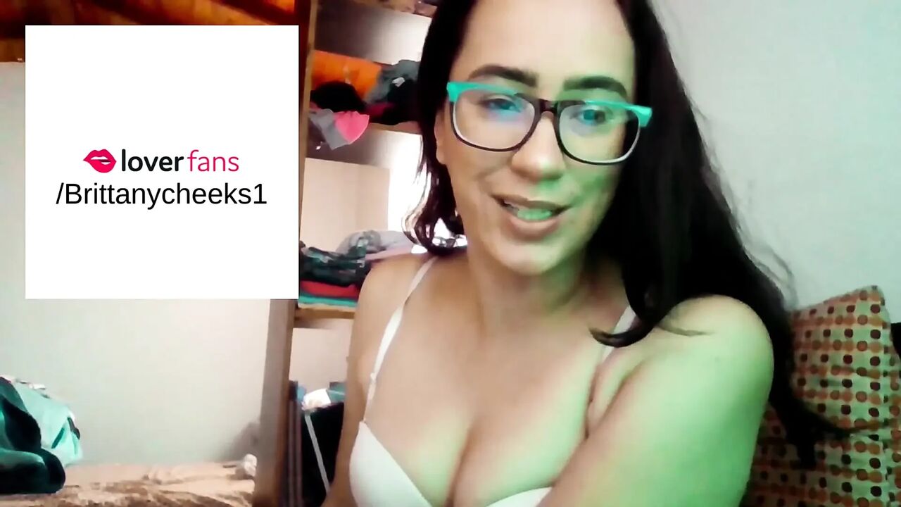 latina teaches how to suck cock and deepthroat