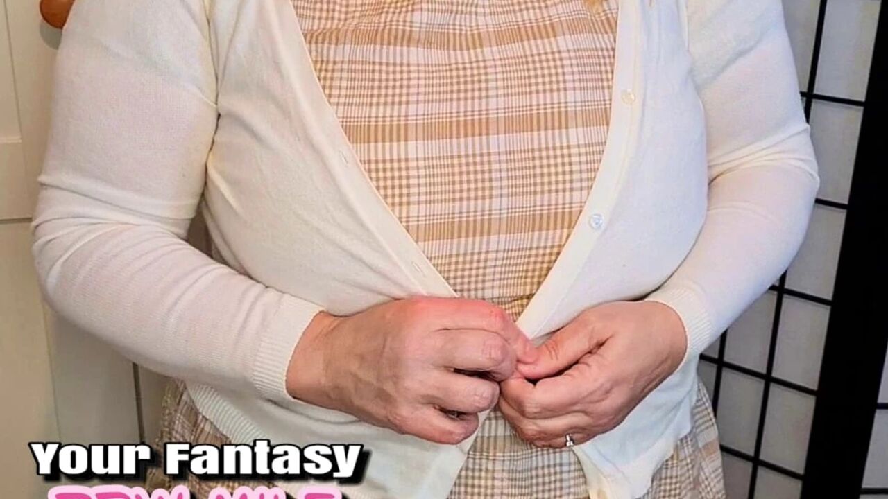BBW Wife 470 - Housewife in Pantyhose - Homemade Erotica by Mature Amateur Milf Cheating Slut Mom and Aunt with Big Tits