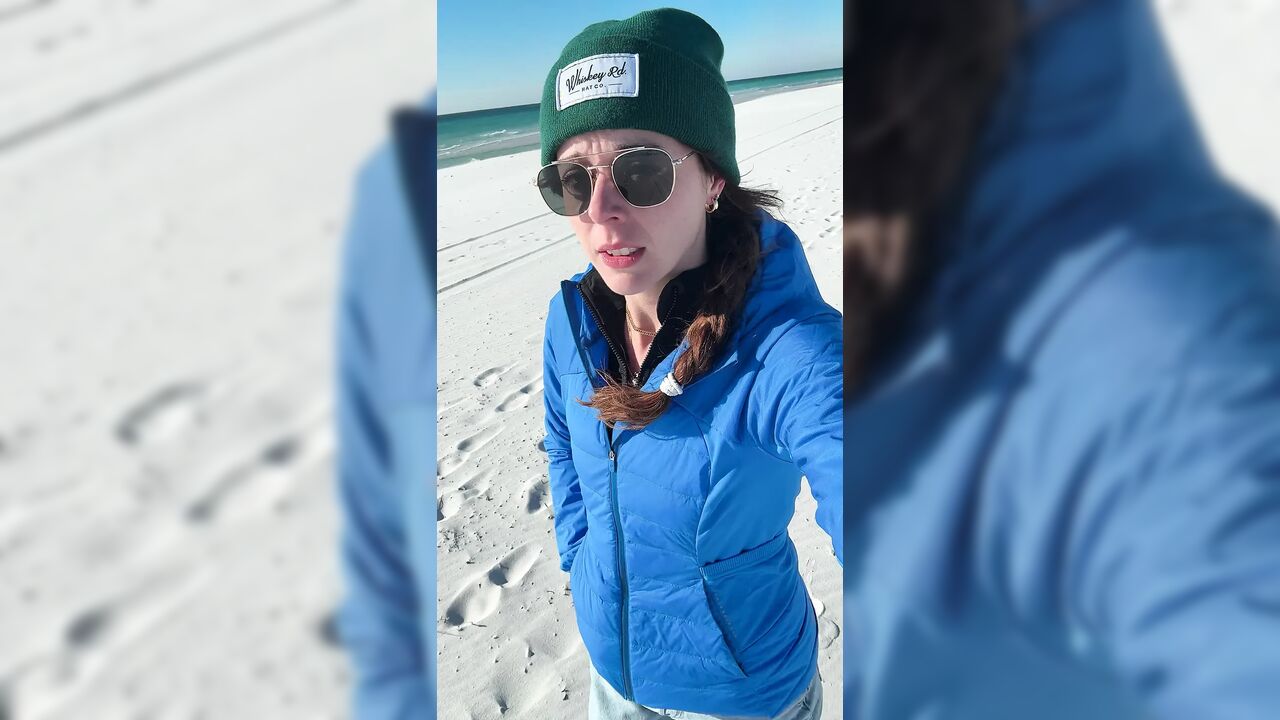 Walking on the Beach Calls for a Quick Orgasm!