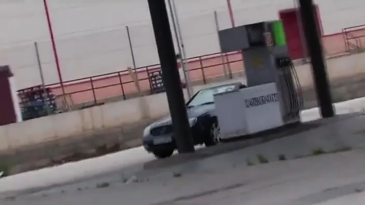 Fucked in exhibit outdoor parking