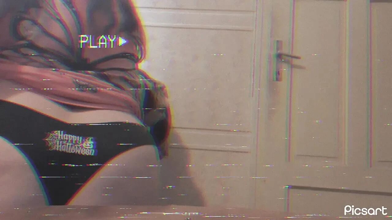 Big ass in new sexy black thongs