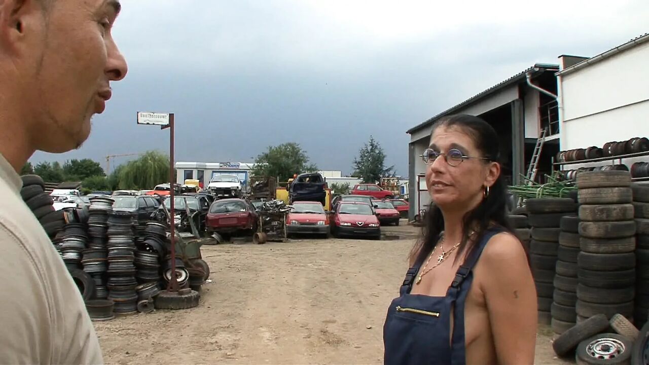 This German slut enjoy a good fuck on tires while at work