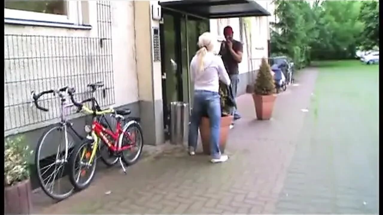 Italian excuse me... - DVD
