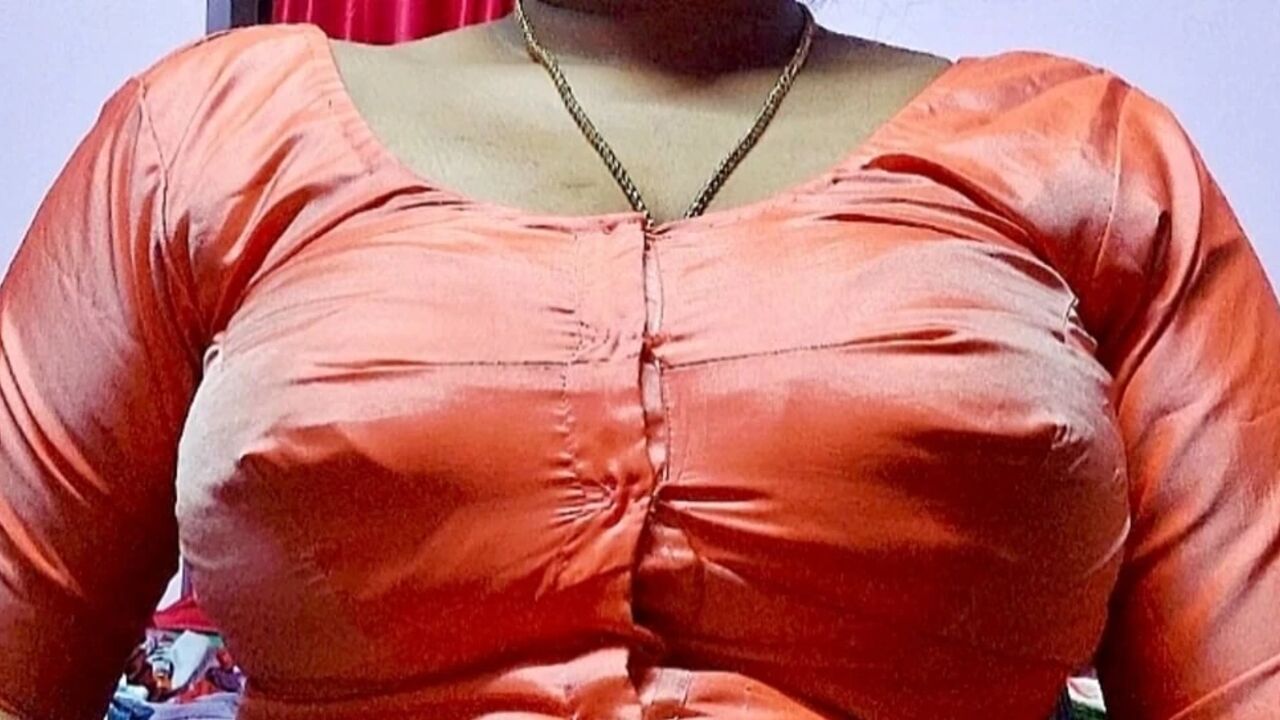 The Beautiful Mistress Has Two Big Breasts