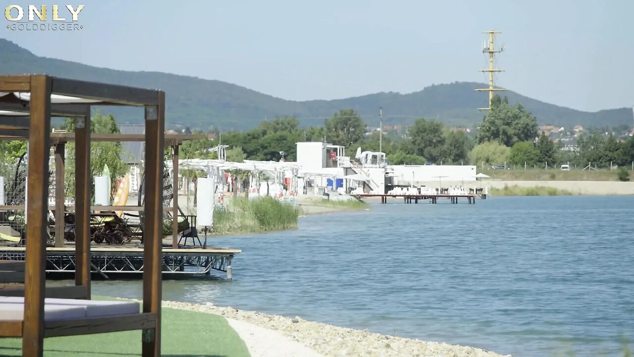 Gimme a yacht or a fuck, starring Viviana