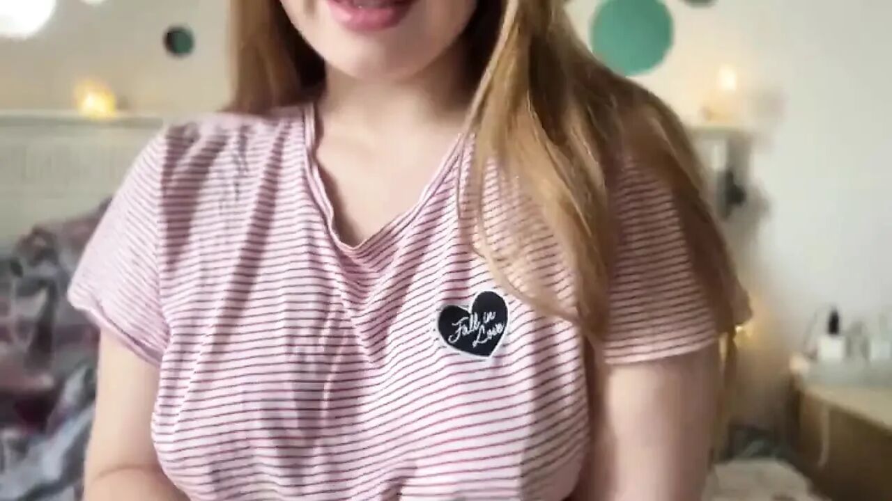 Teen girl masturbation