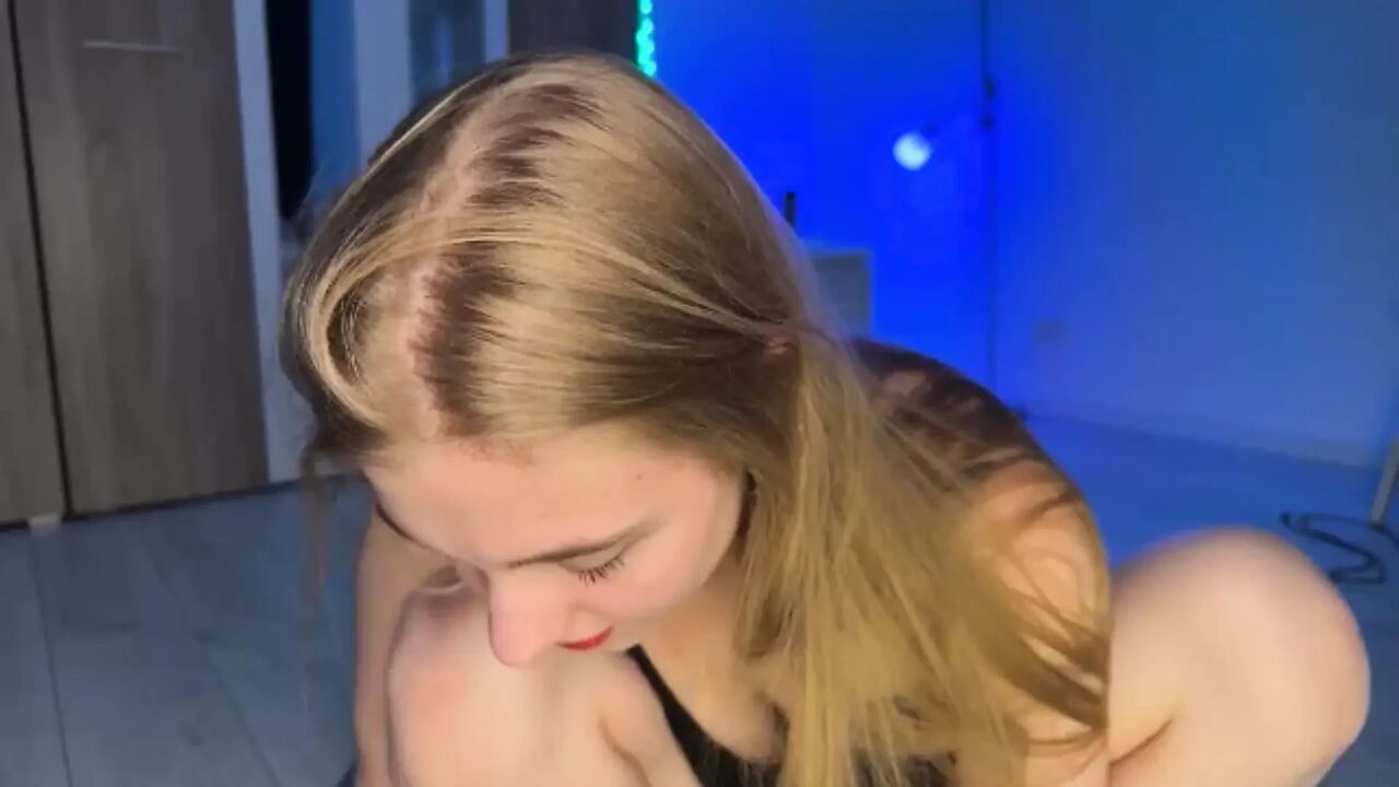amateur masturbating