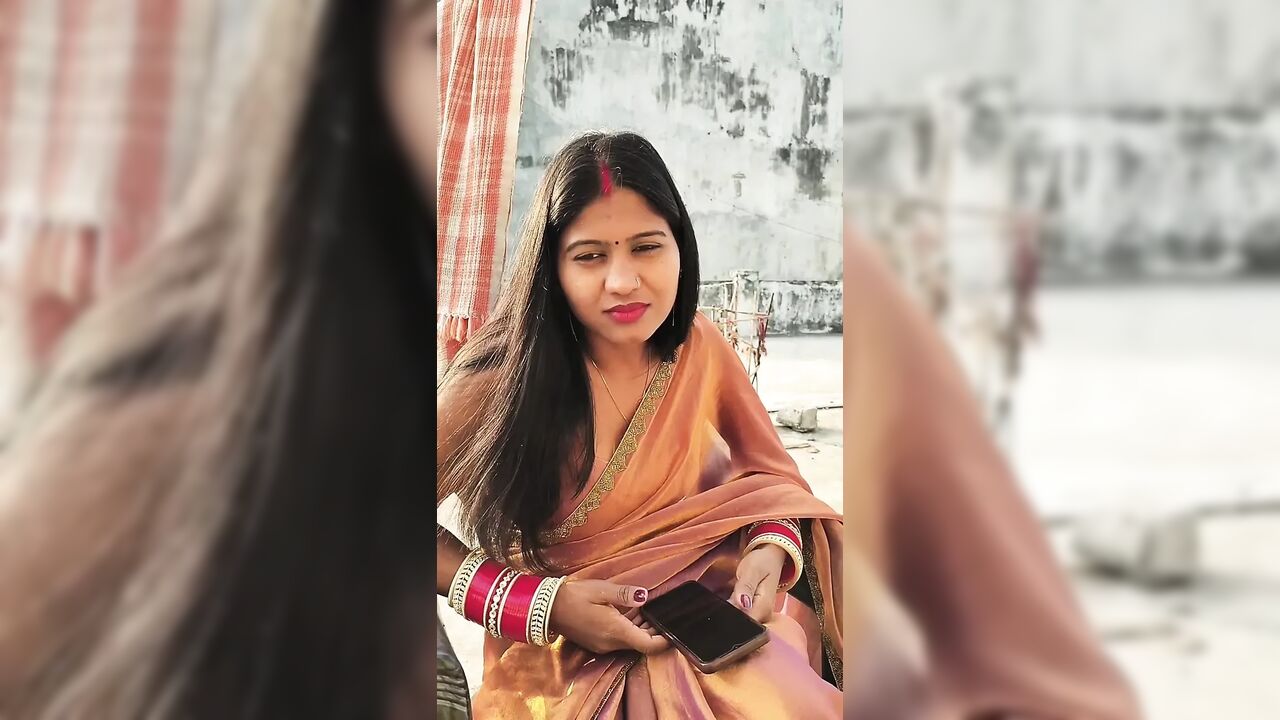 Horny Bengali Secretary Fucks her Boss in Delhi to get her Raise to maintain her Sexy Figure
