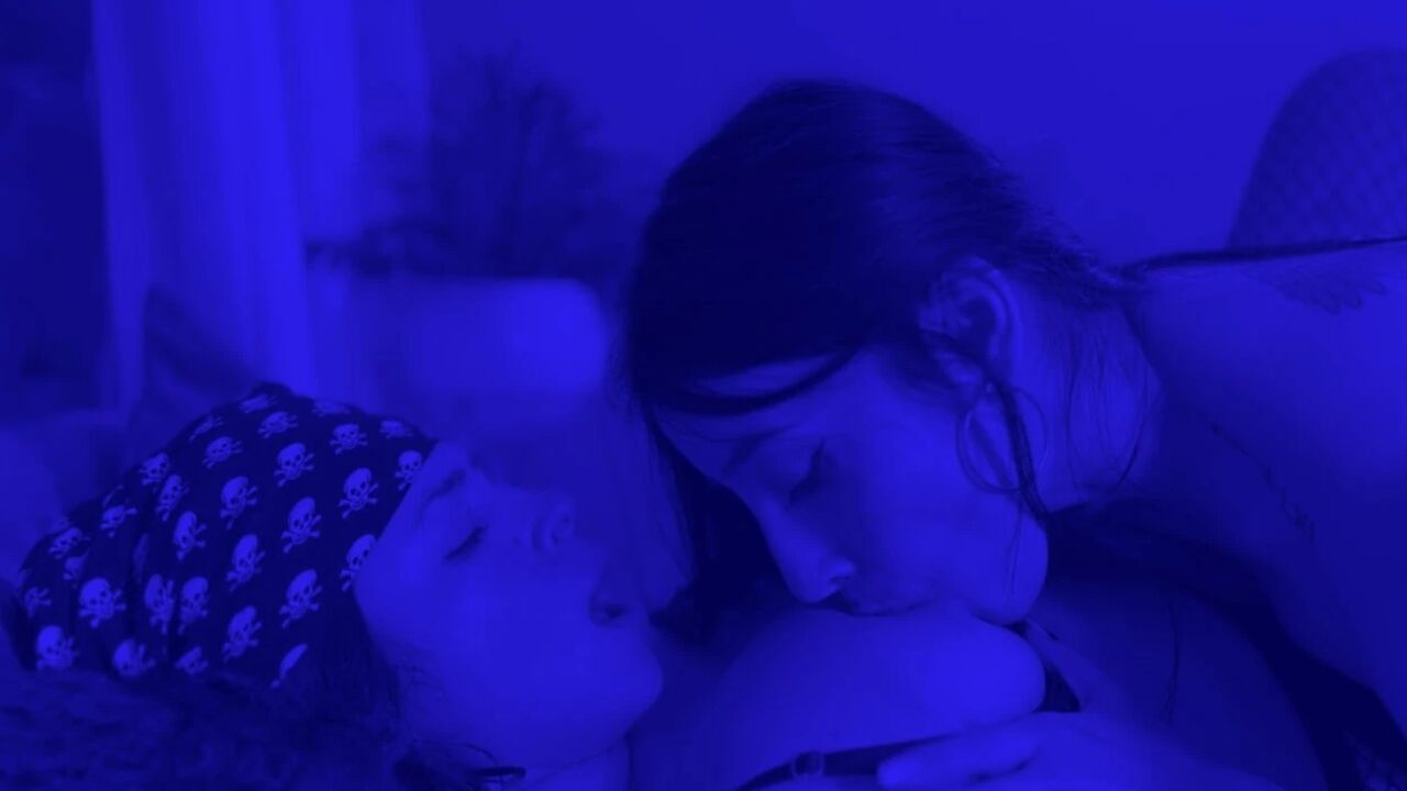 SweetKimmy and its juices on my tongue