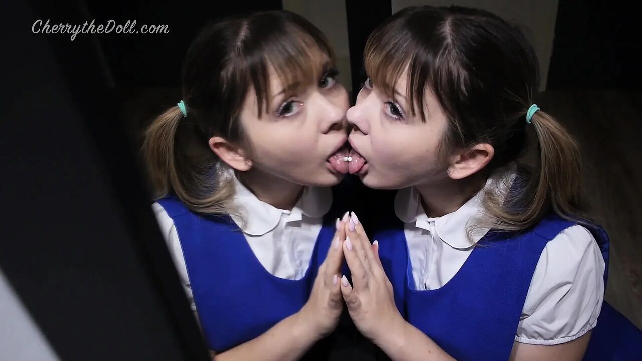 Mirror Twins Too
