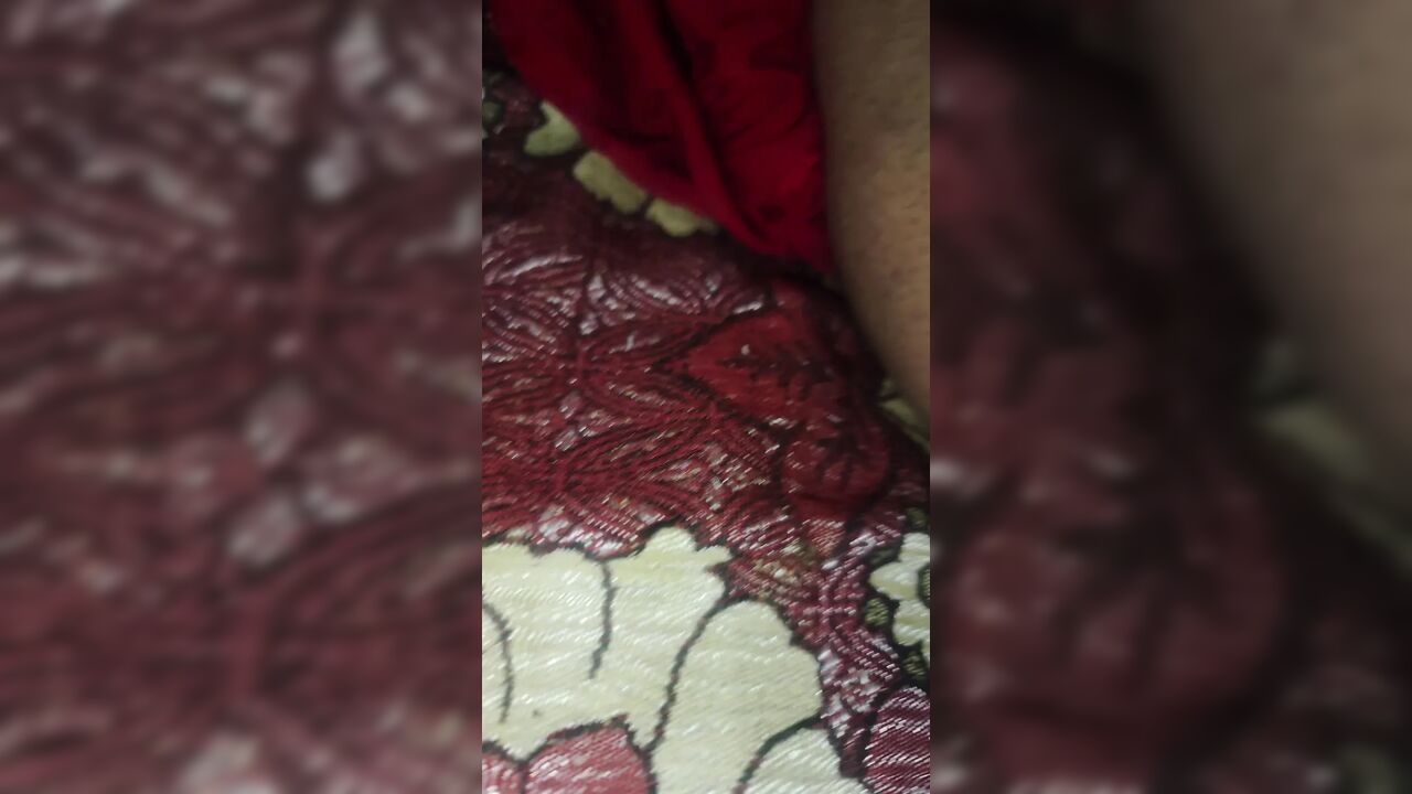 beautiful wife hot baby come in bed and enjoy with big ass