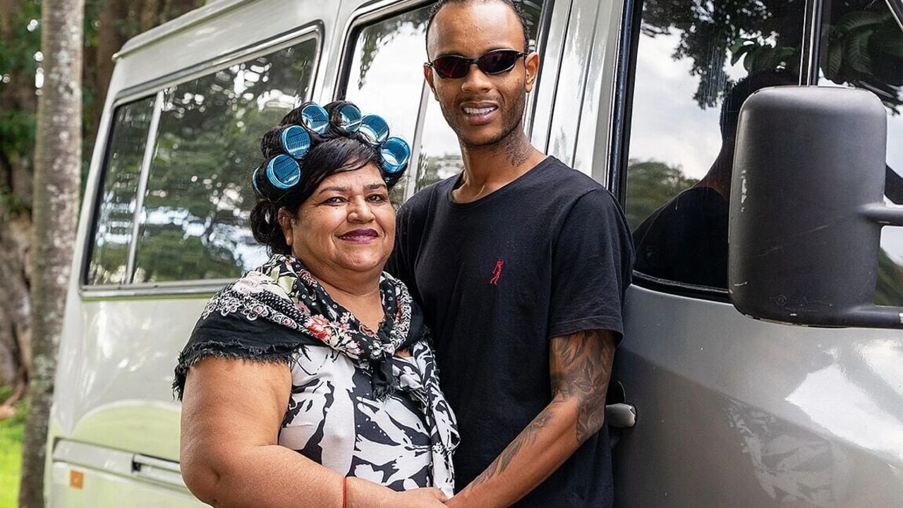 Fat Granny All Holes Destroyed on the Bus Ride
