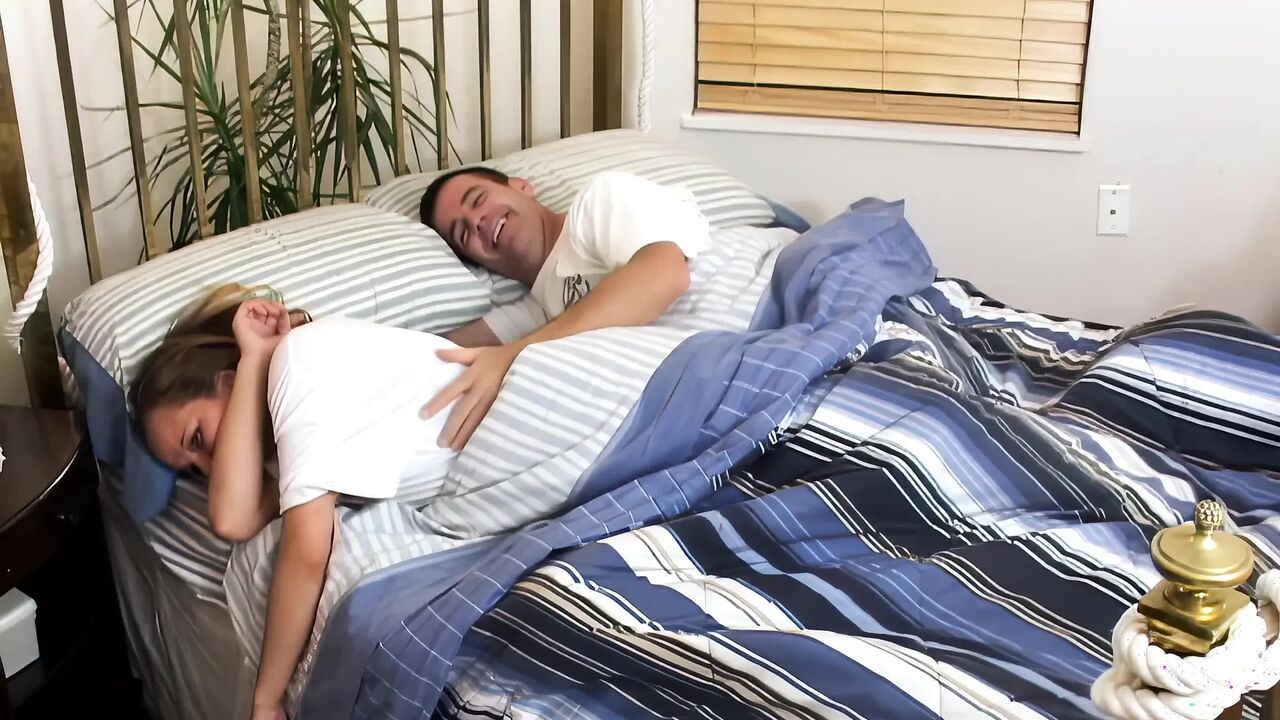 Stepdaddy Farts on Step Stepdaughter Before Fucking Her