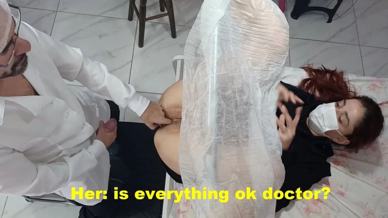 Gynecologist Got Horny in His Patient's Pussy