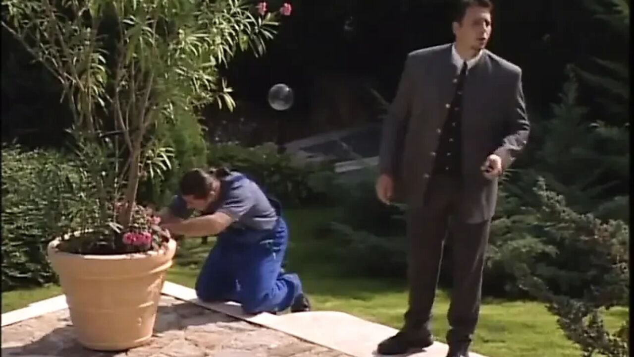 Licking fucking big dick sucking threesome in the garden