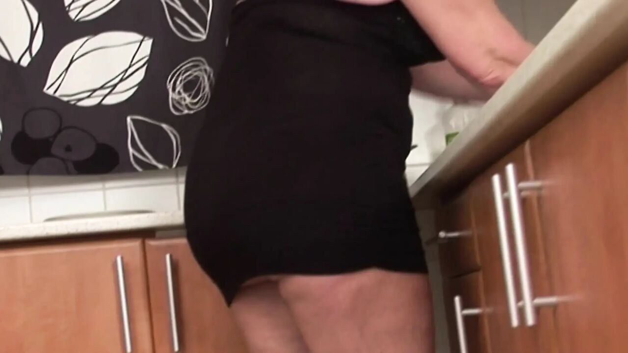 Blonde German granny fucked in the kitchen