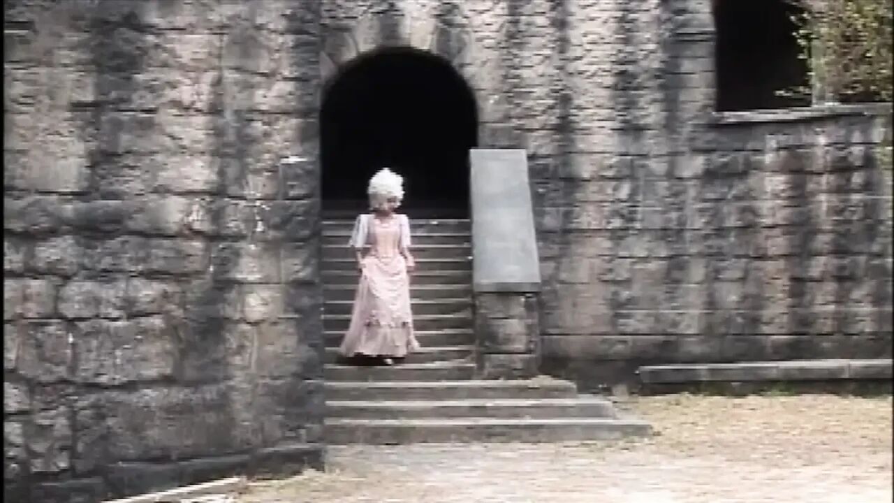 He Submits and Sodomized a Girl While His Wife Is Watching