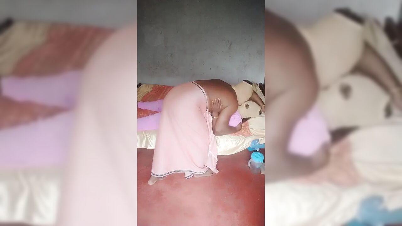 Stepsister bedroom performance