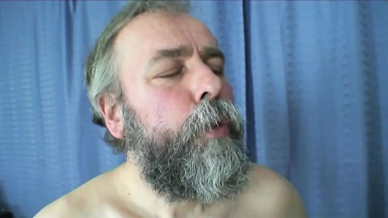 Dirty teen does dirty things with a filth old pig