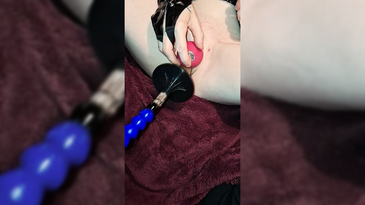 Chantillylace2025 playing with my sex machine going for my third orgasm in 20 minutes.