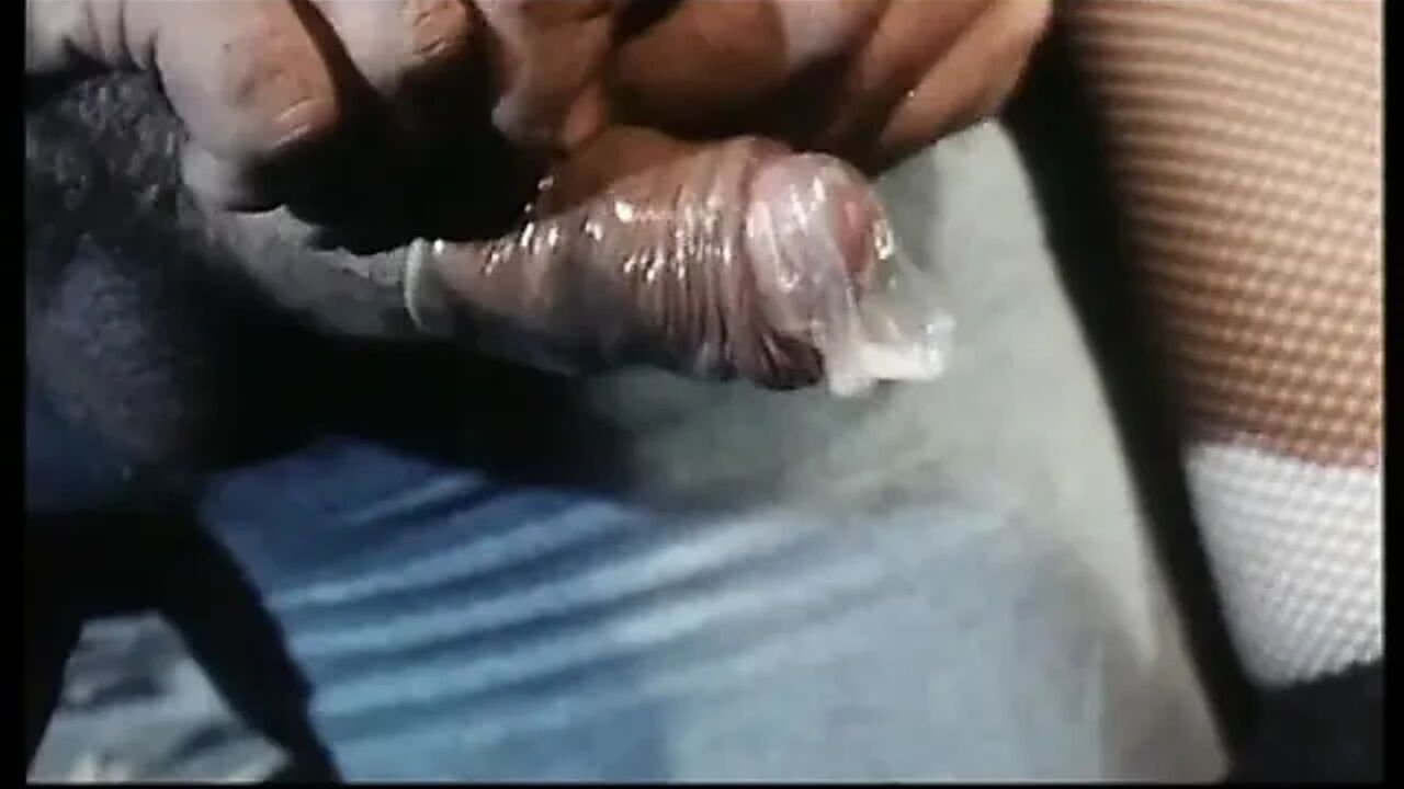 Blonde beauty draining big dick in the car