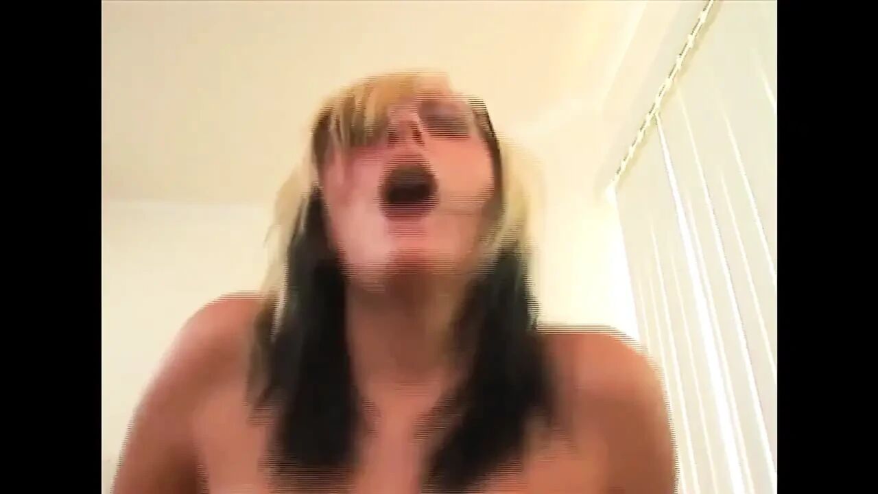 Amateur MILF Fucked and Creampied Inside Pussy by a Monster Black Cock