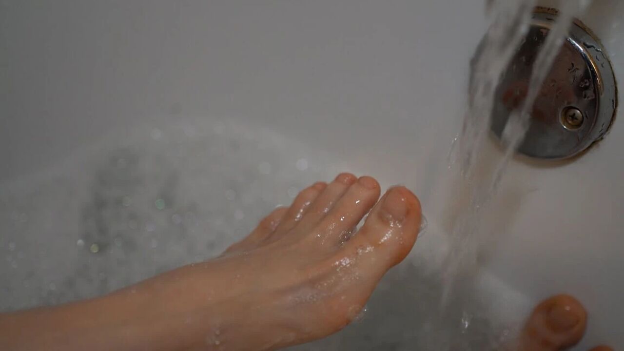 Soapy Toes